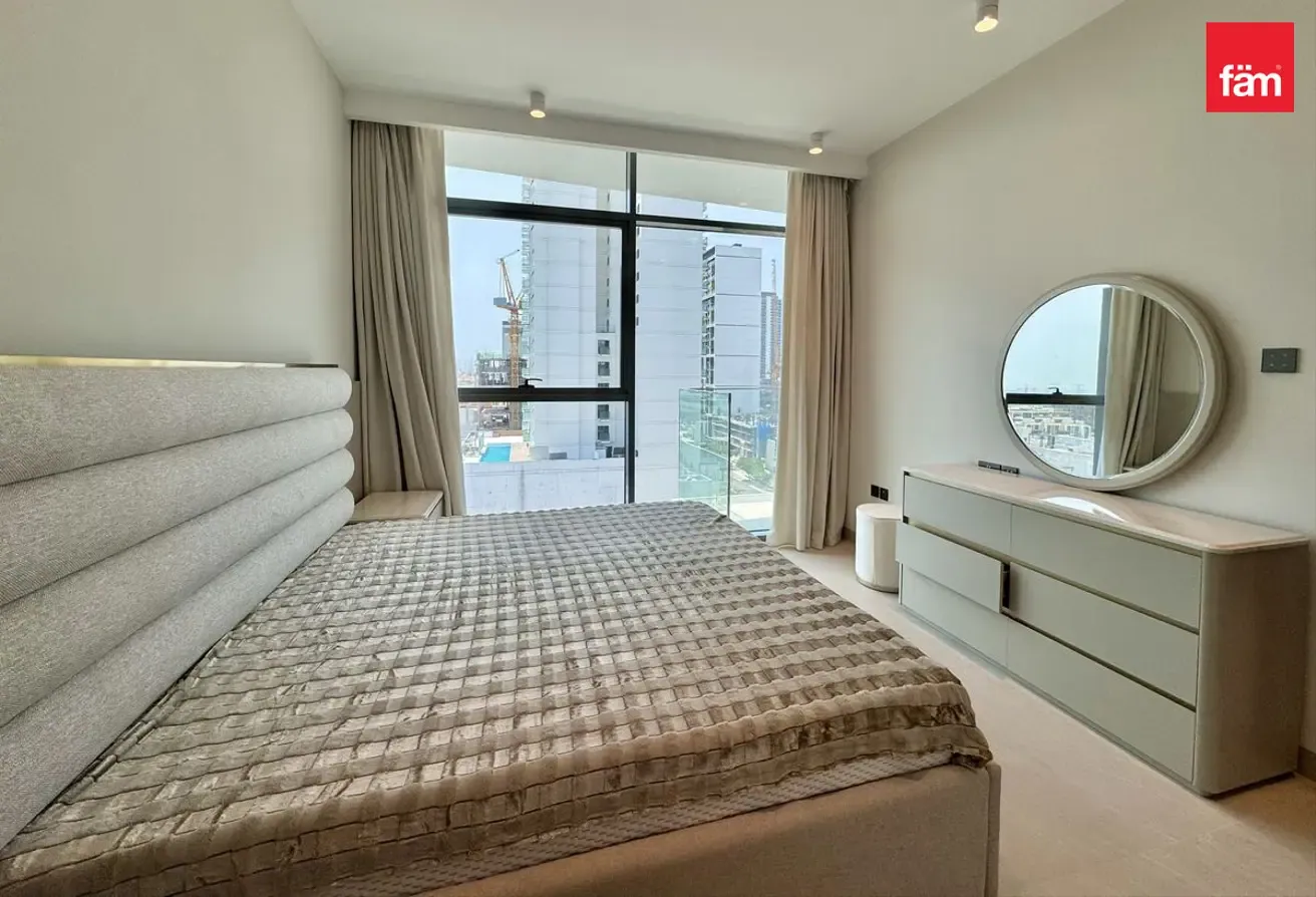Brand New With Study/Maid, Vacant Now, Furnished