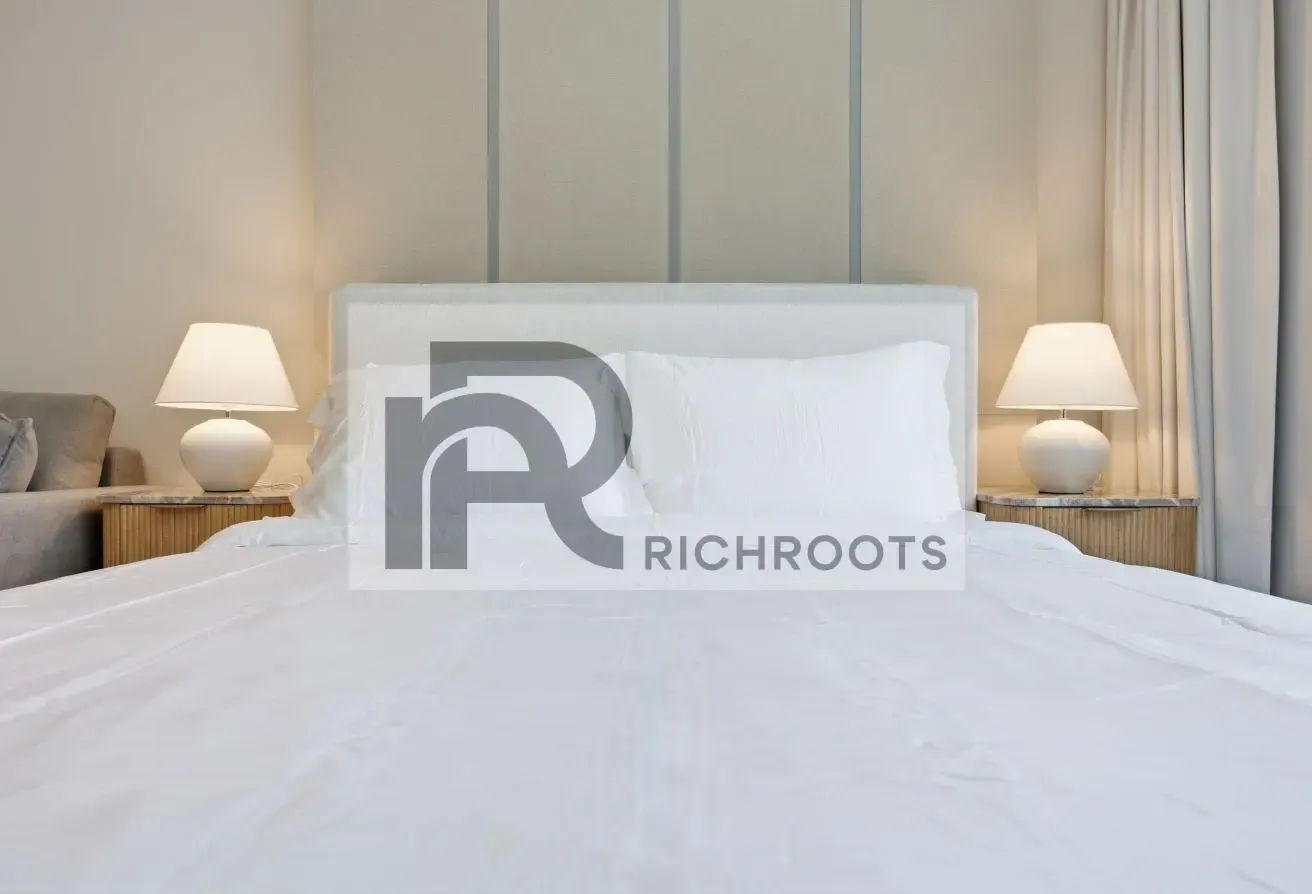 MODERN FURNISHED | BIG CORNER UNIT  | GARDEN VIEW