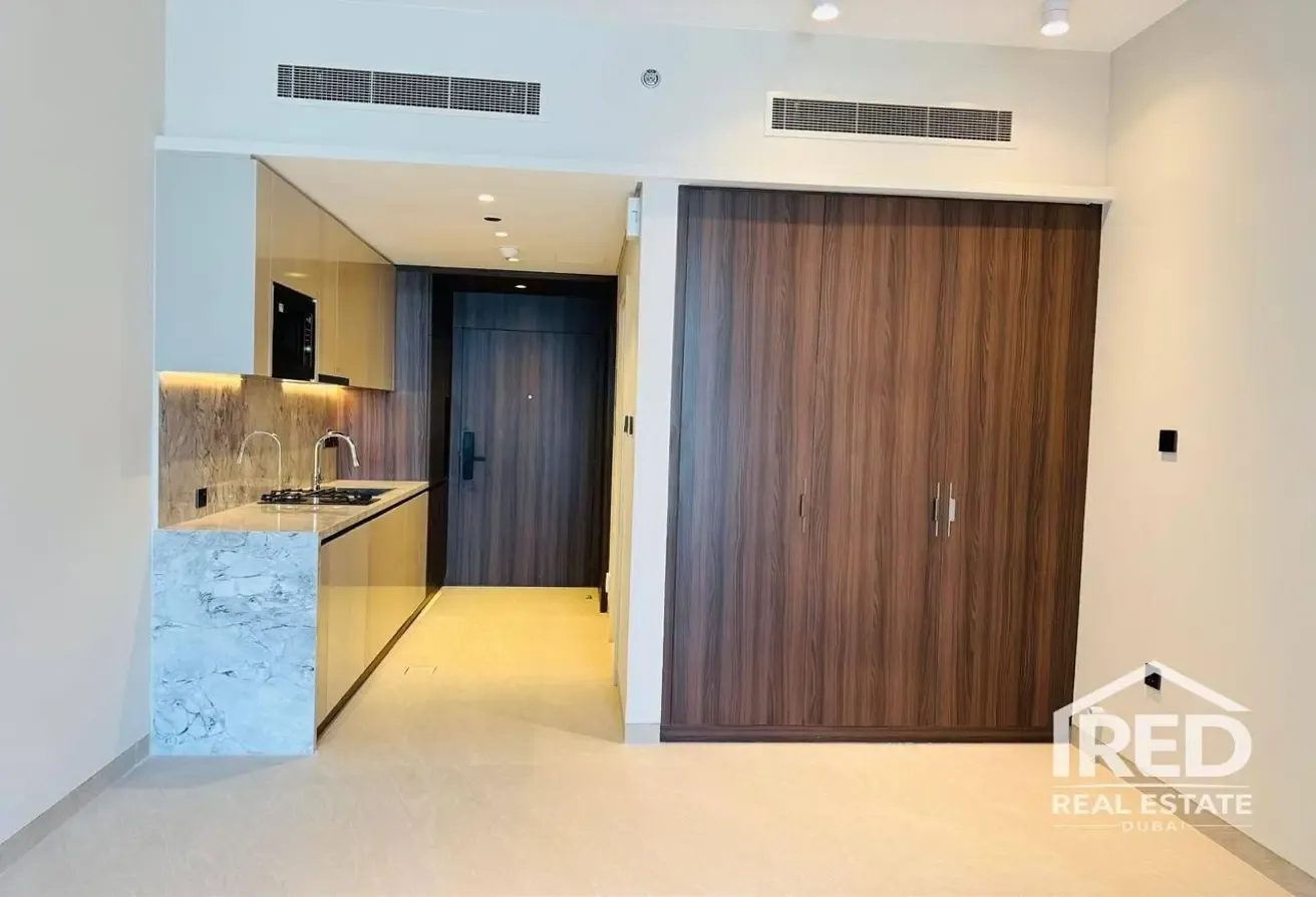 Best Deal | Spacious | Vacant | Prime Location