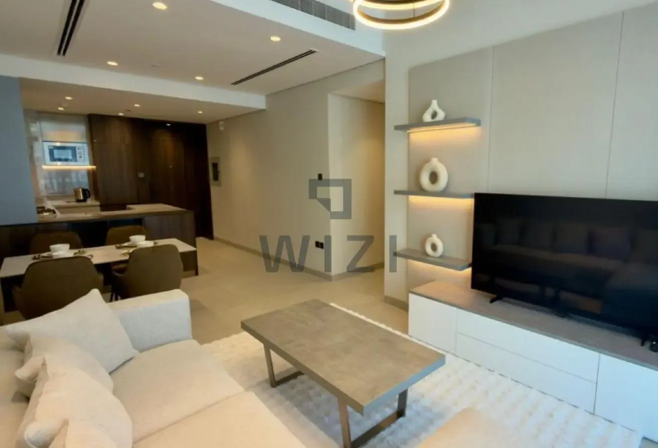 Furnished | 1BR + Study with Window | Corner Unit