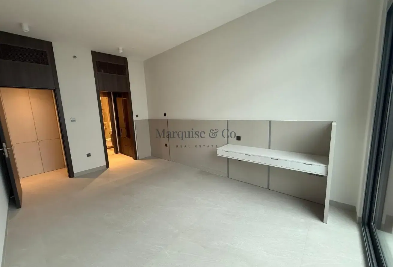 Brand New Apartment/Fully fitted/flexible cheques