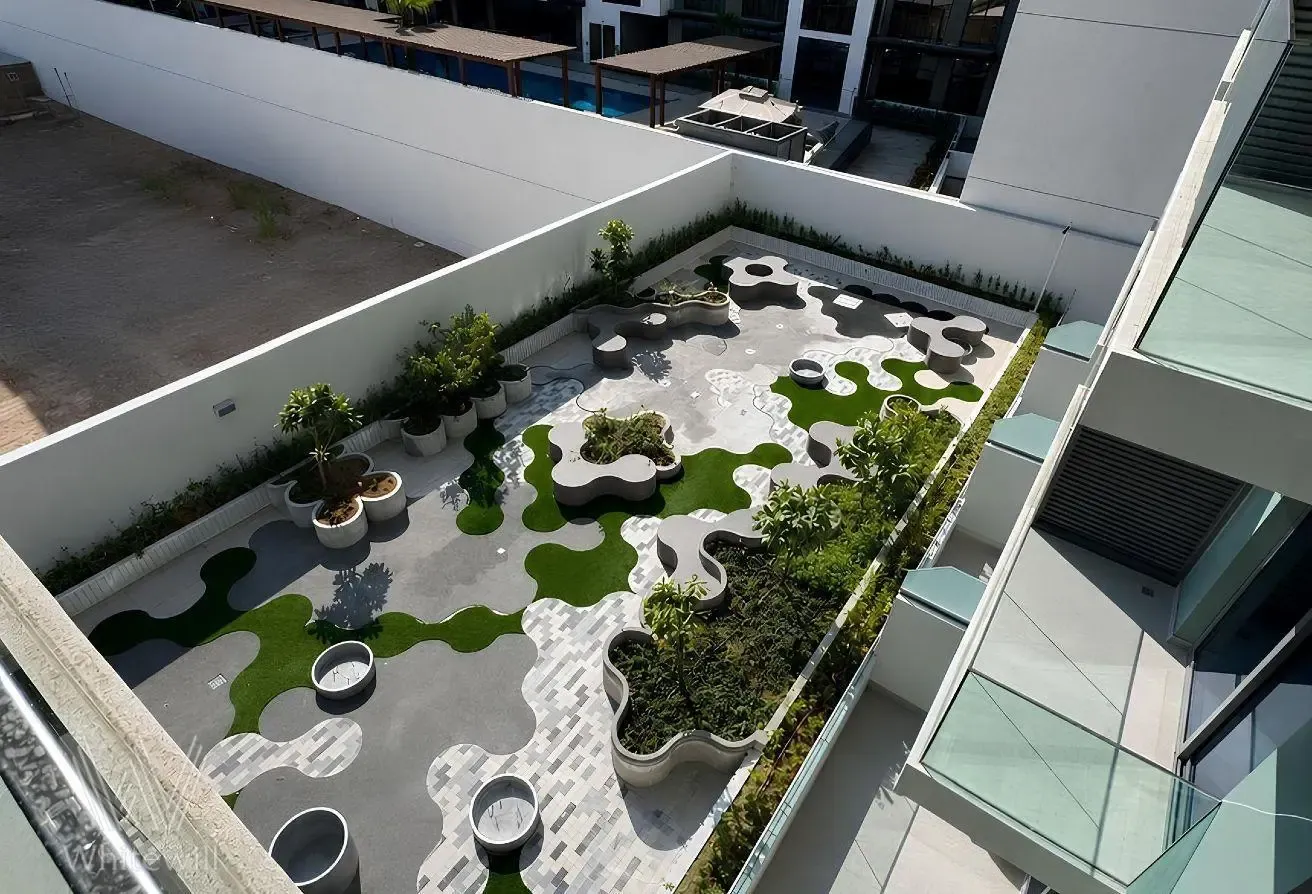 Amenities View | Middle Floor | Brand New