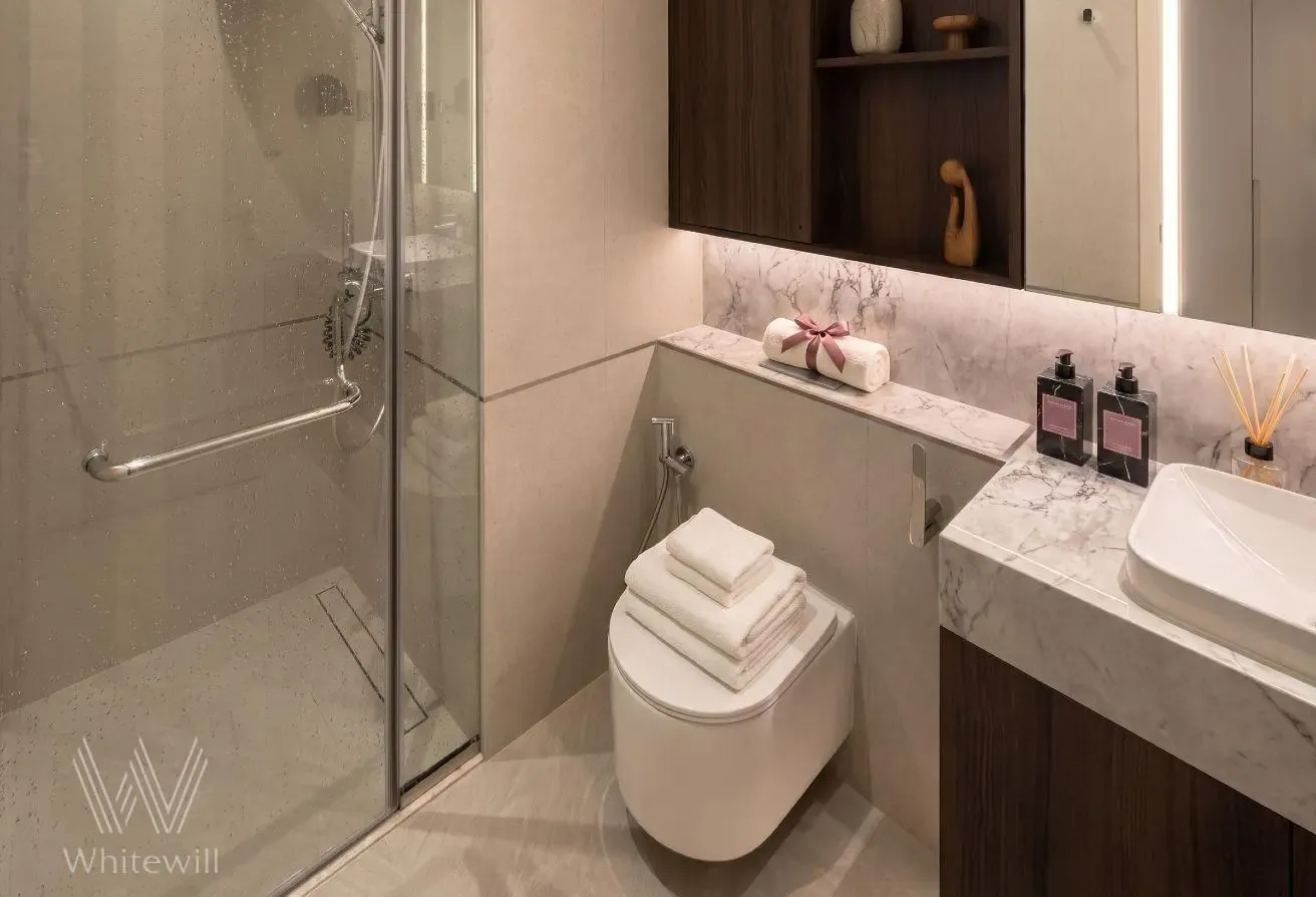 Amenities View | Middle Floor | Brand New