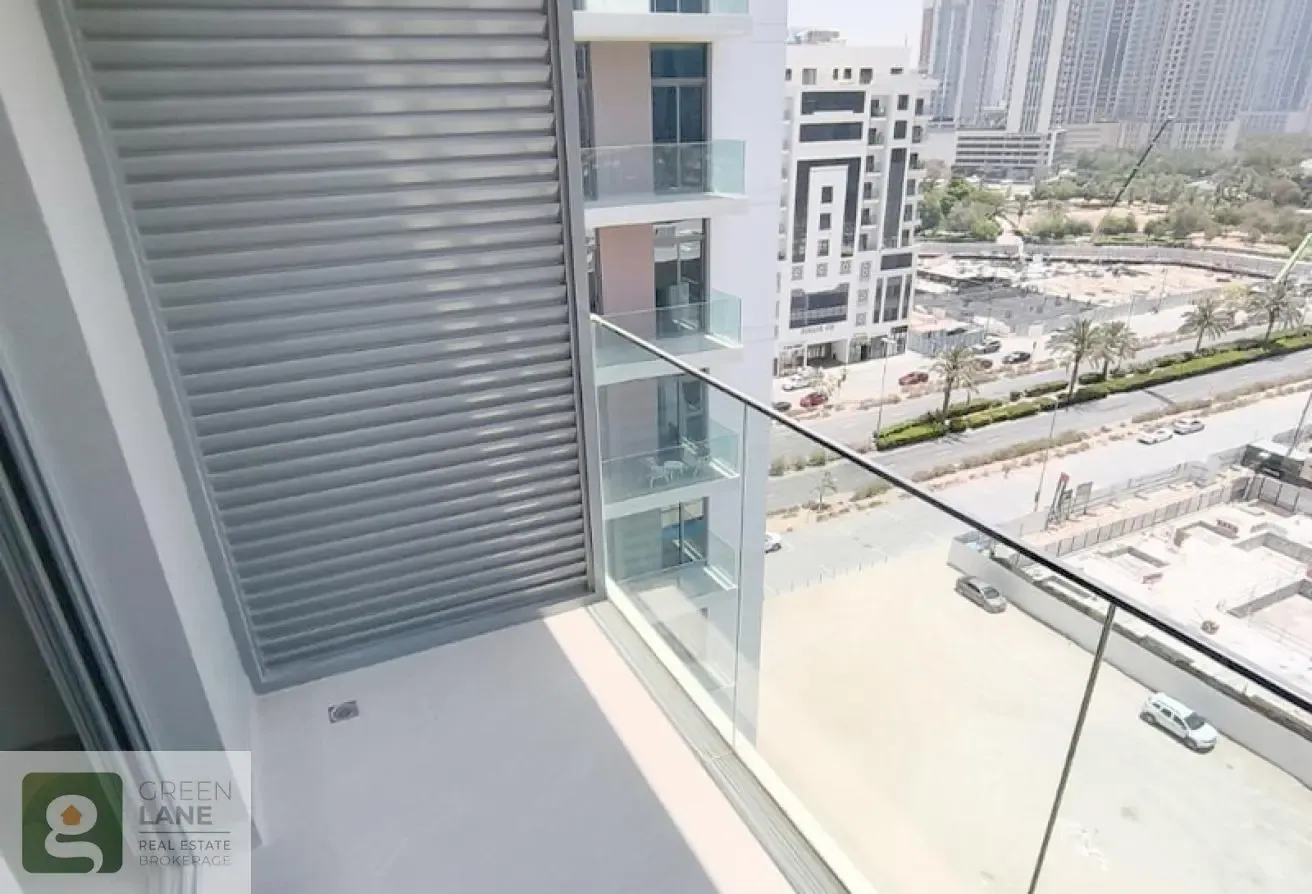 Rooftop Swimming Pool | Balcony | Modern Design