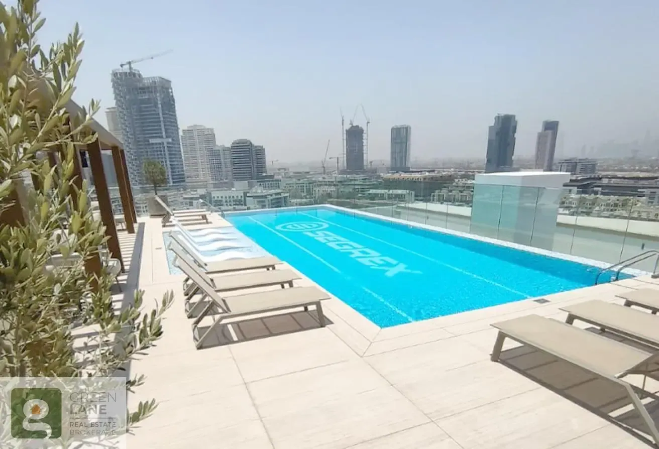 Rooftop Swimming Pool | Balcony | Modern Design