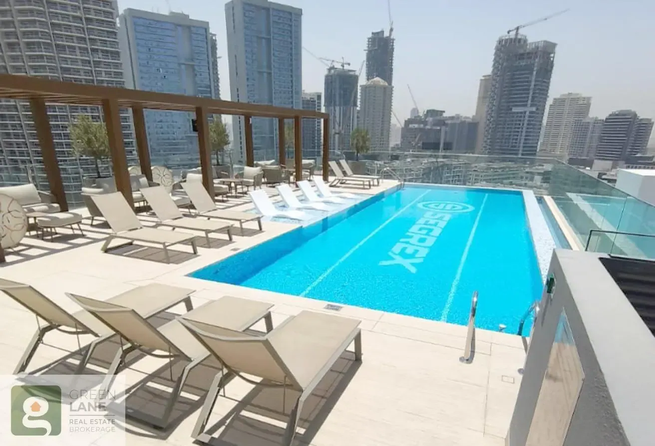 Rooftop Swimming Pool | Balcony | Modern Design