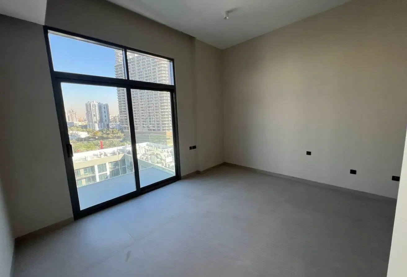 Studio  | Stonehenge Residences 2 | PARK View