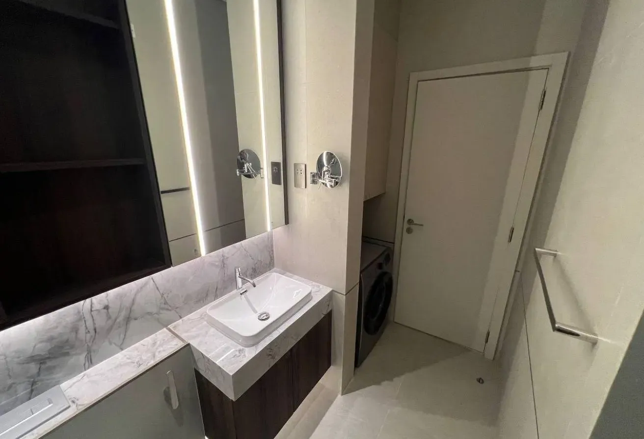 Studio  | Stonehenge Residences 2 | PARK View