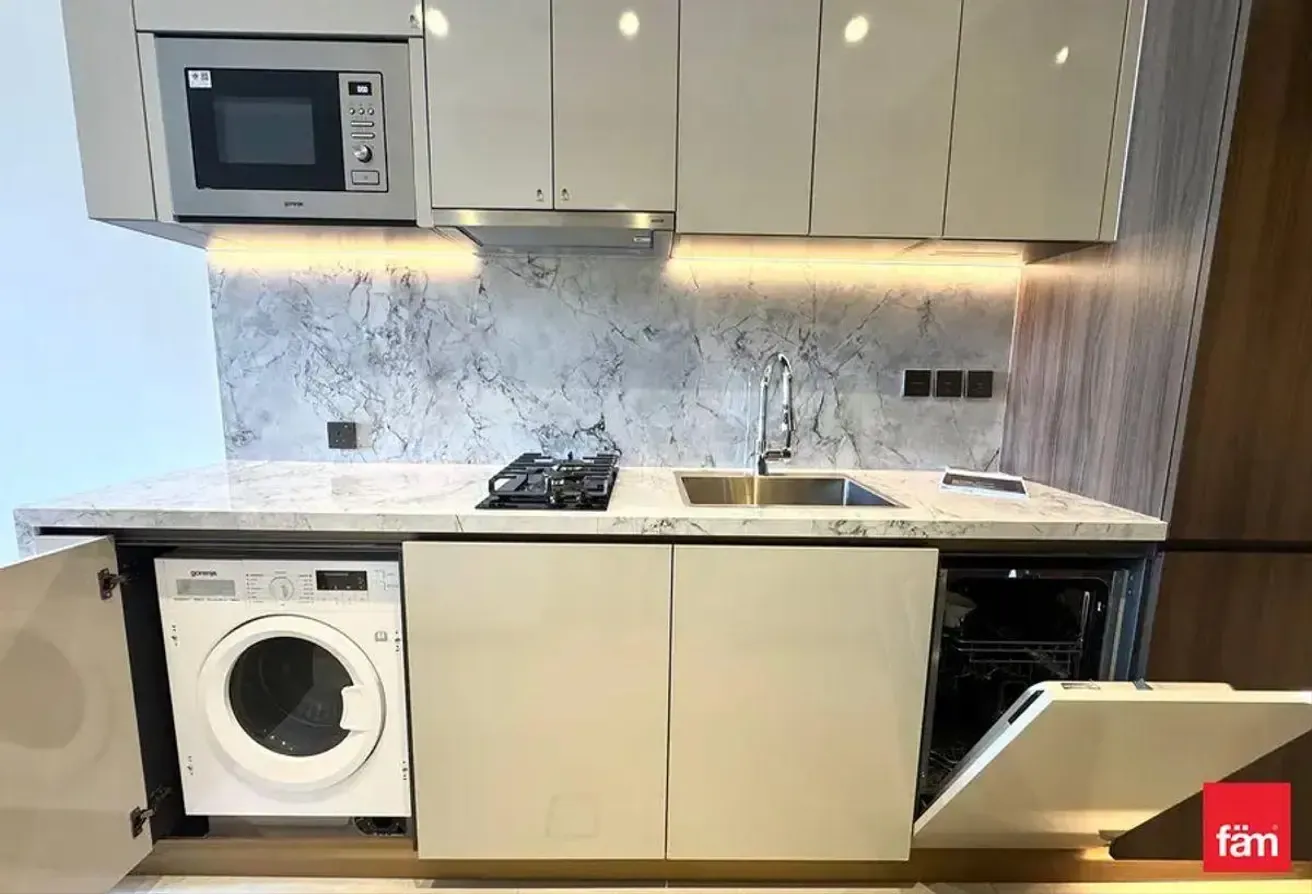 Bright and Spacious Studio | Ready To Move