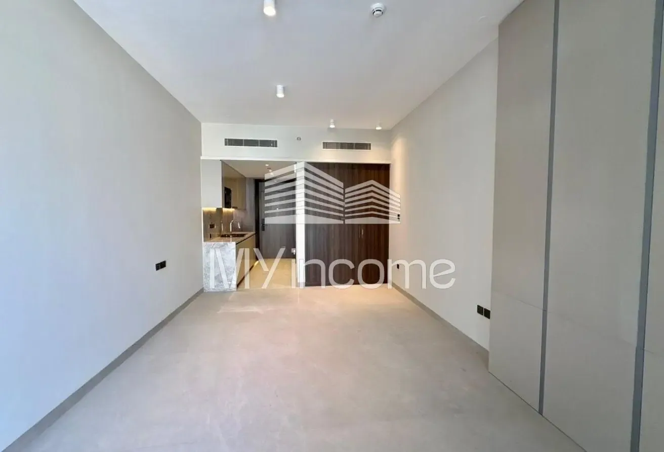 PREMIUM QUALITY | BRAND NEW | POOL VIEW