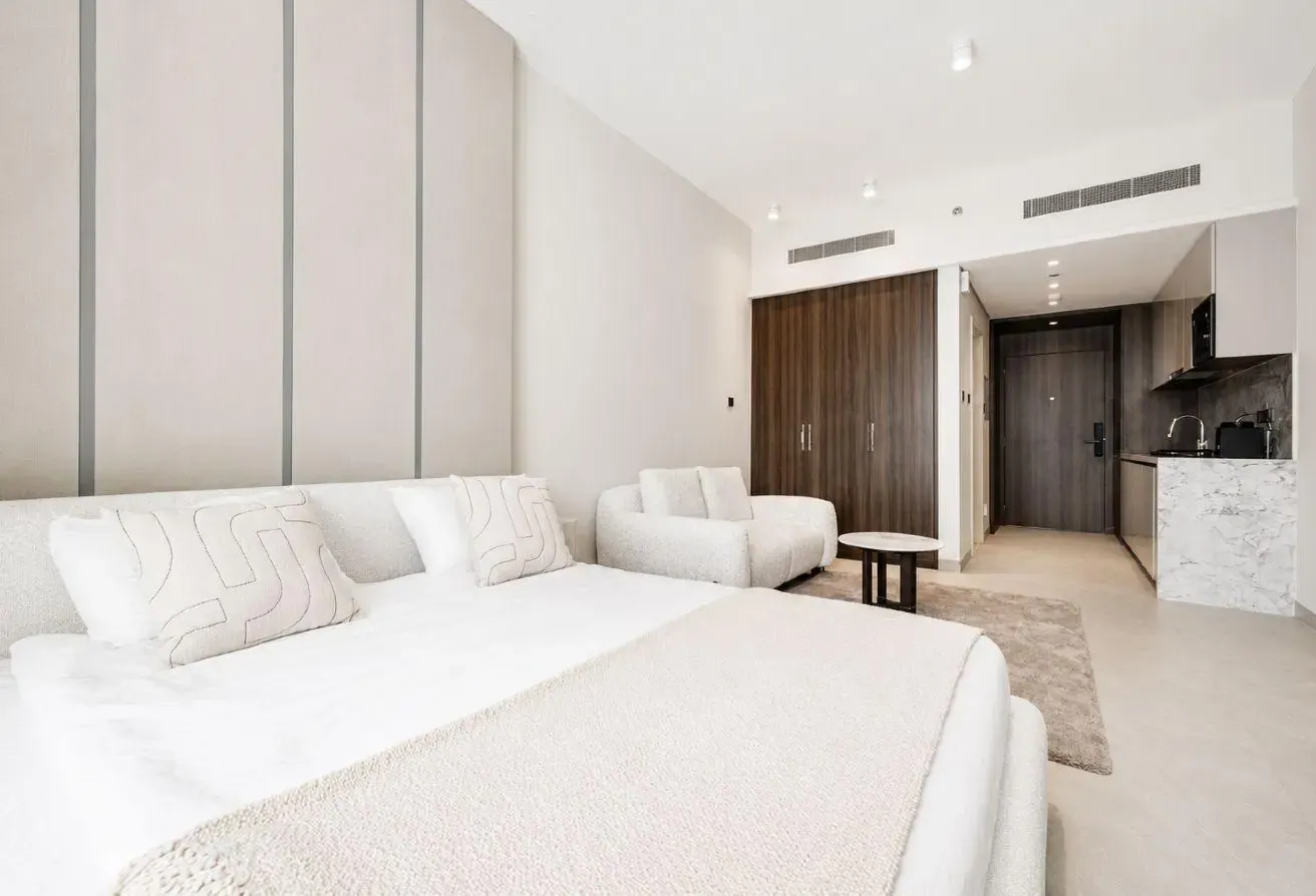 Cozy Studio | Flexible Cancellation Fee | New Unit
