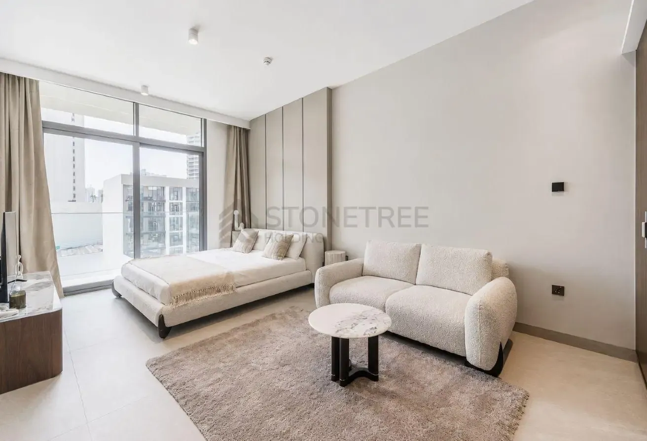 12 CHEQUES | Brand New Studio
