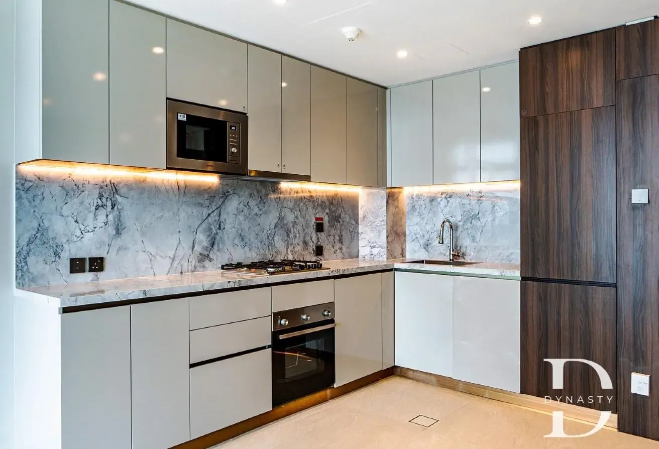 1 Bed+Study|Brand New|Fitted Kitchen|Exclusive