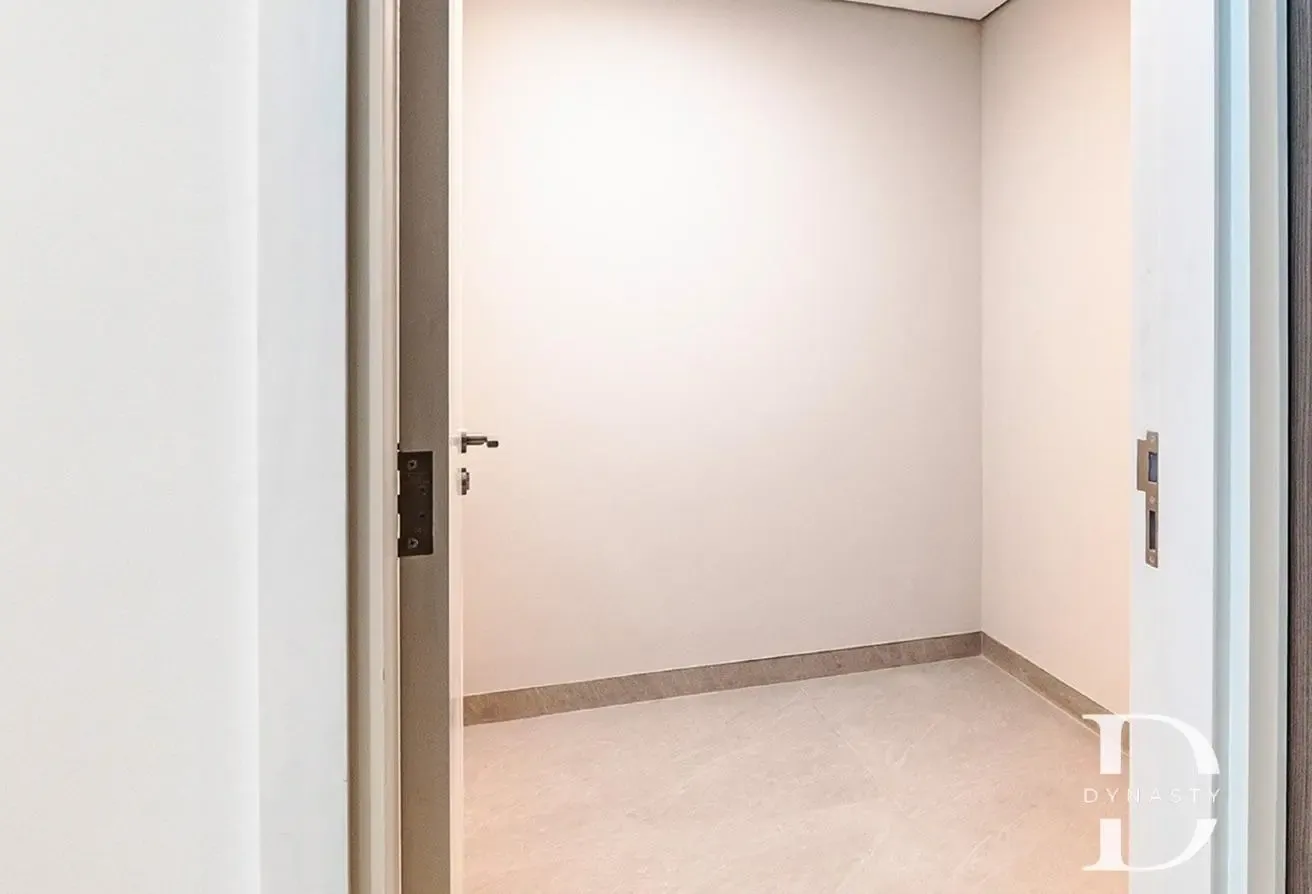 1 Bed+Study|Brand New|Fitted Kitchen|Exclusive
