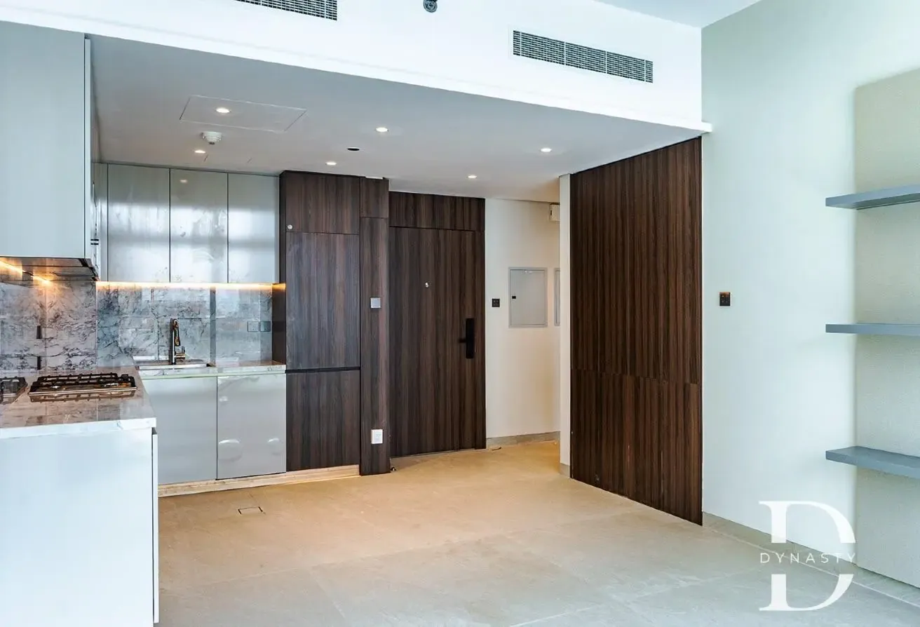 1 Bed+Study|Brand New|Fitted Kitchen|Exclusive
