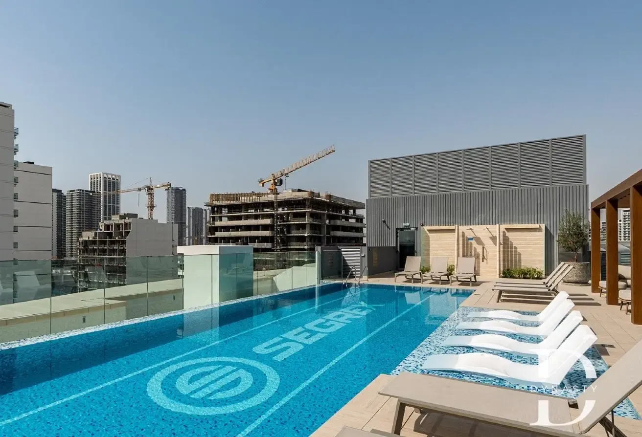 Brand New | 6 Cheques | Boutique Living