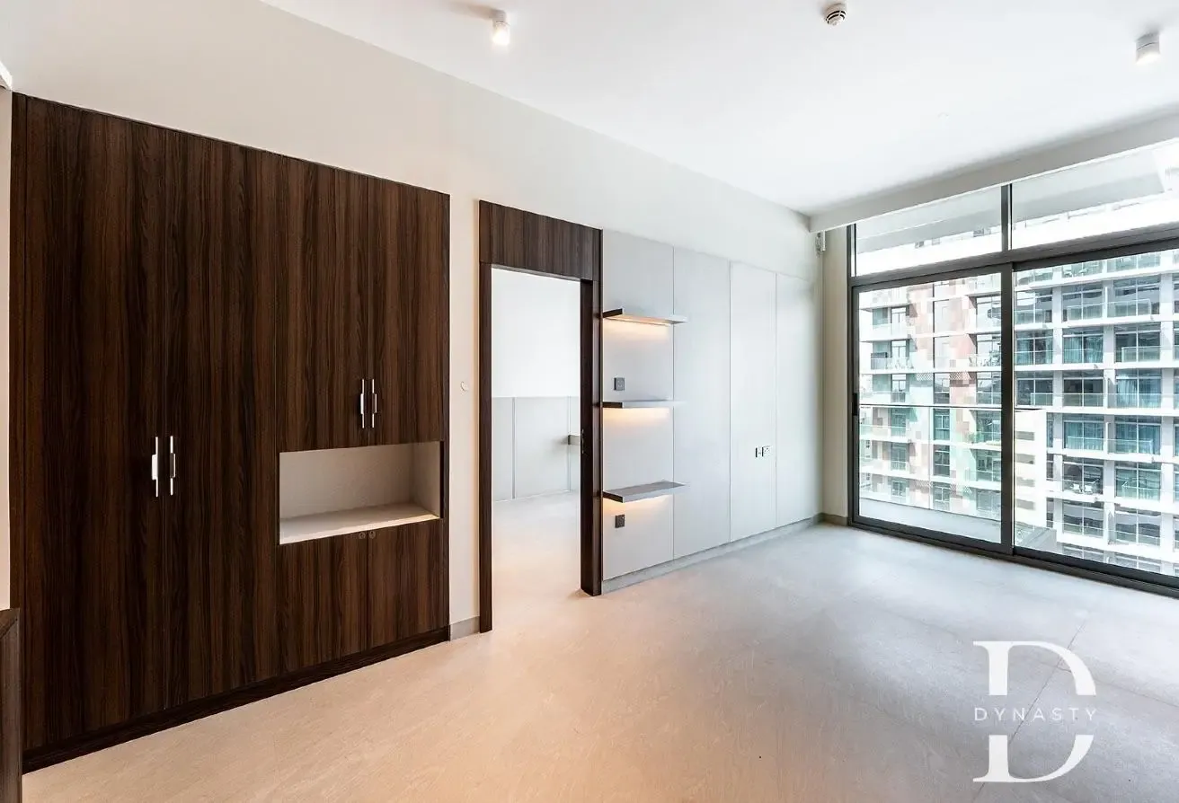 Brand New | 6 Cheques | Boutique Living