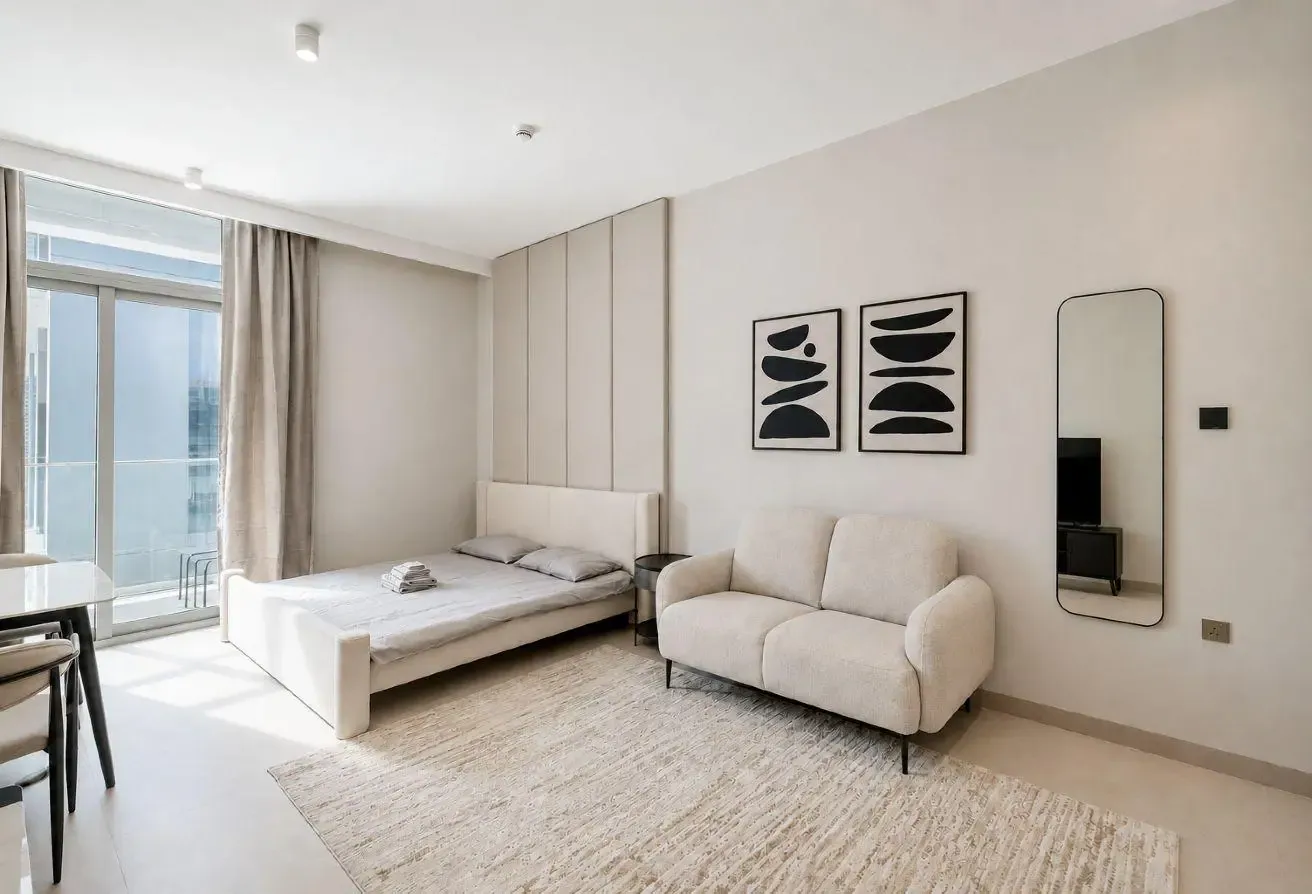 Stonehenge Residences 2 | Modern studio living