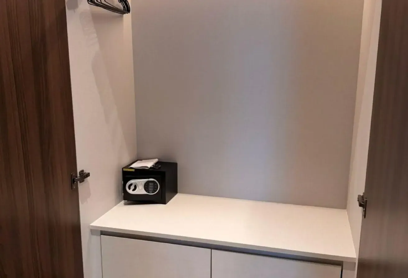 Stonehenge Residences 2 | Modern studio living