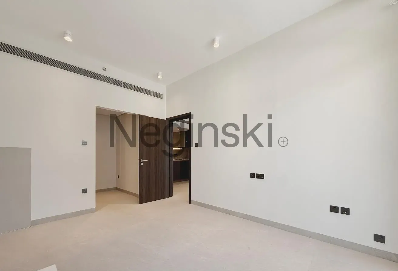 BRAND NEW | MID FLOOR | BOULEVARD VIEW | EXCLUSIVE
