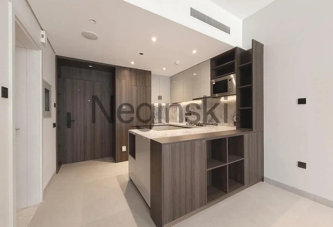 BRAND NEW | MID FLOOR | BOULEVARD VIEW | EXCLUSIVE