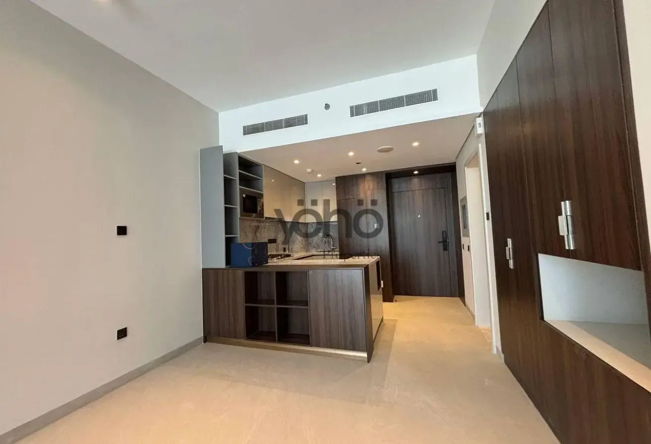 READY TO MOVE l BRAND NEW l PRIME VIEW