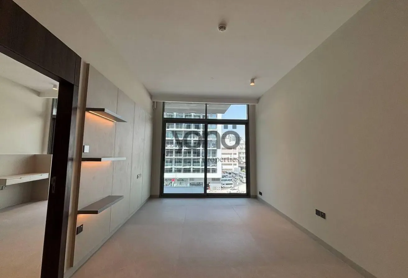 READY TO MOVE l BRAND NEW l PRIME VIEW
