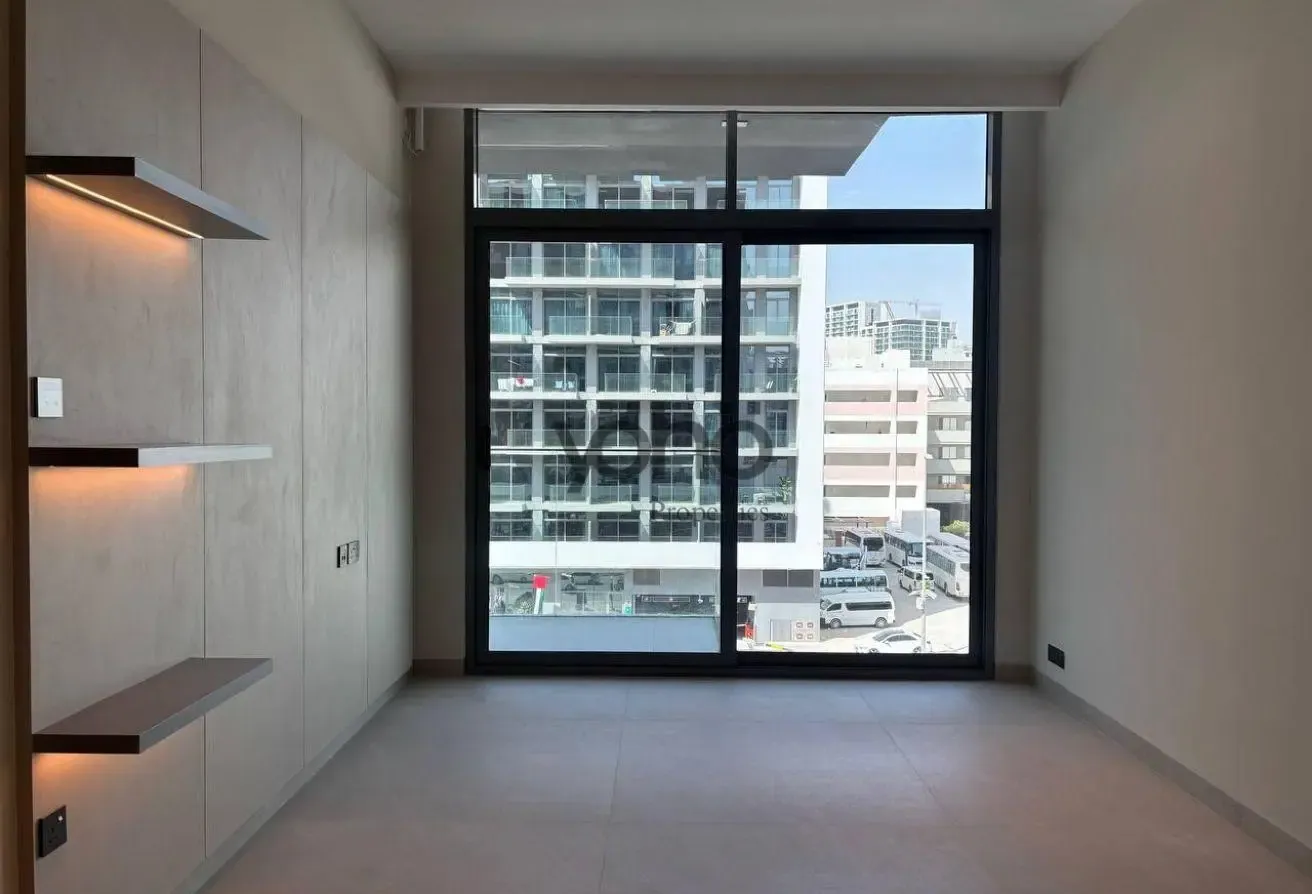 READY TO MOVE l BRAND NEW l PRIME VIEW