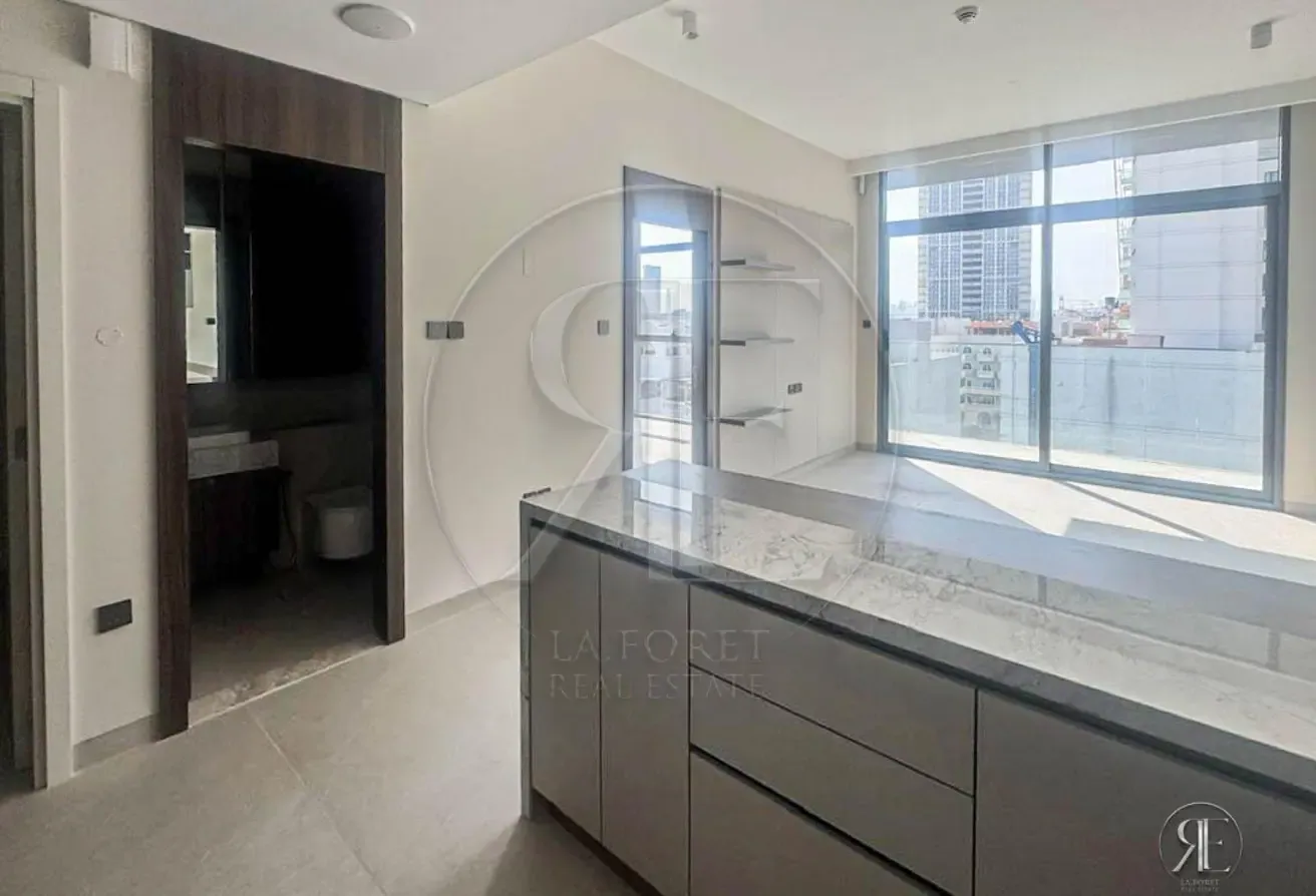 Elegant 1BR With Study | STONEHENGE RESIDENCES
