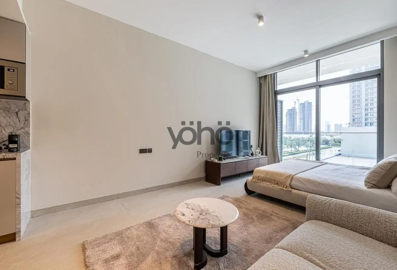 FULLY FURNISHED | READY TO MOVE | LUXURIOUS