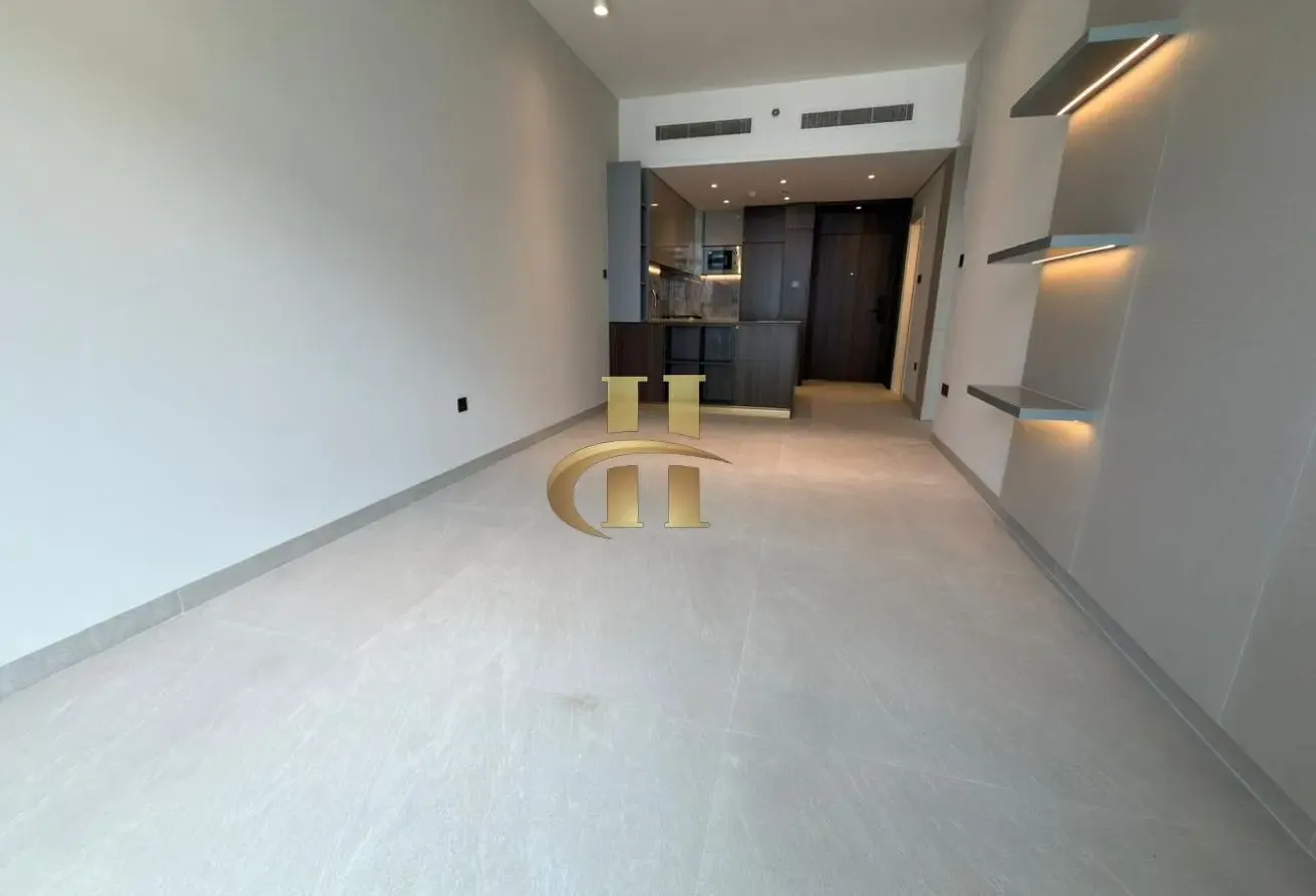 Ready To Move | With Dishwasher | Spacious