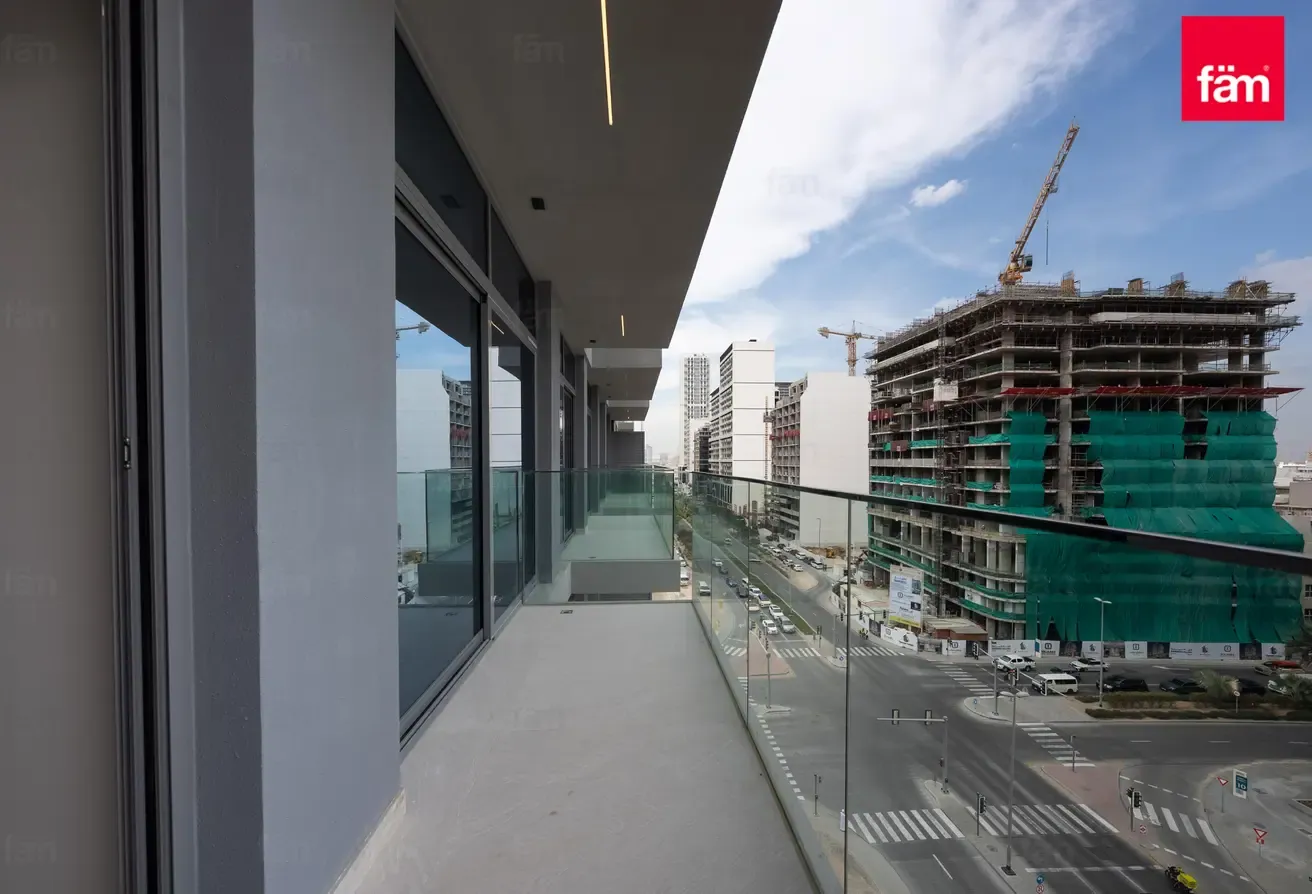 Spacious | Brand New Unit | Community Expert