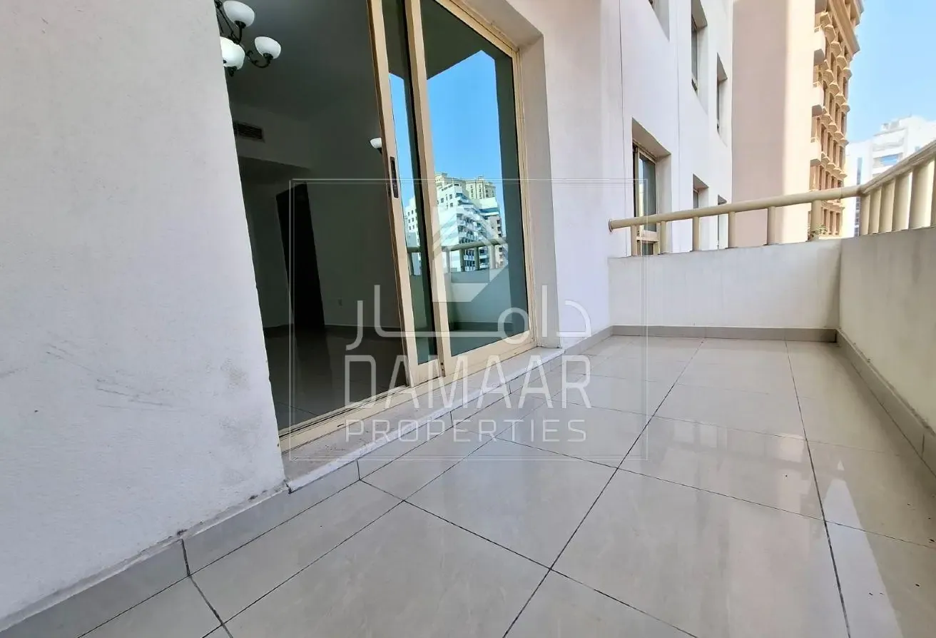 Spacious 1BR | 03 Minutes To Sharaf DG Metro