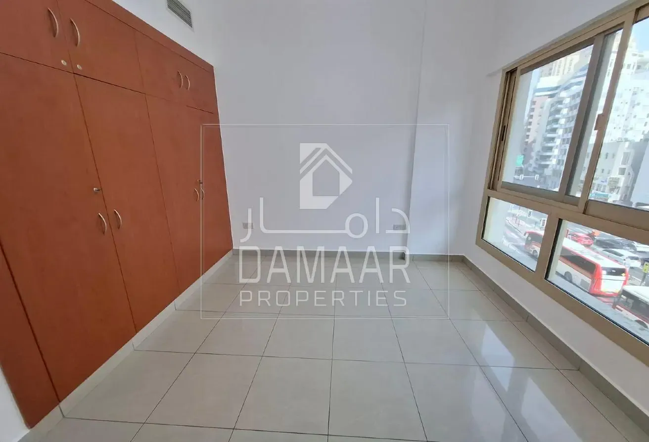 Spacious 1BR | 03 Minutes To Sharaf DG Metro
