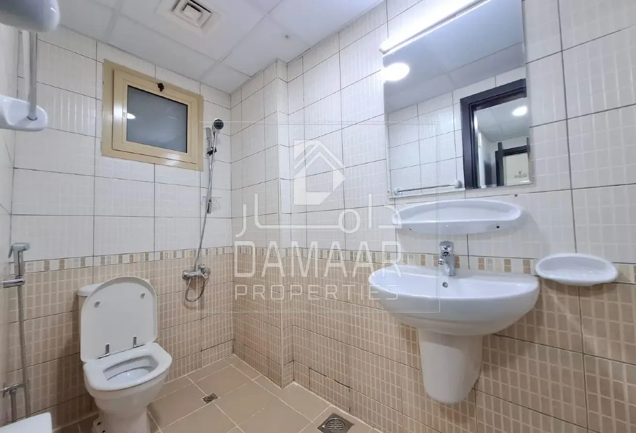 Spacious 1BR | 03 Minutes To Sharaf DG Metro