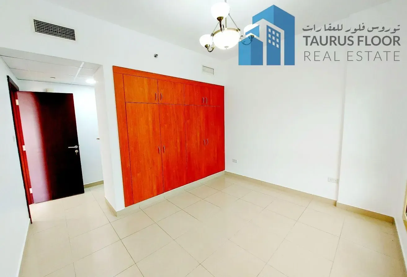 Chiller Free 1BR | Near Sharaf DG Metro For Family