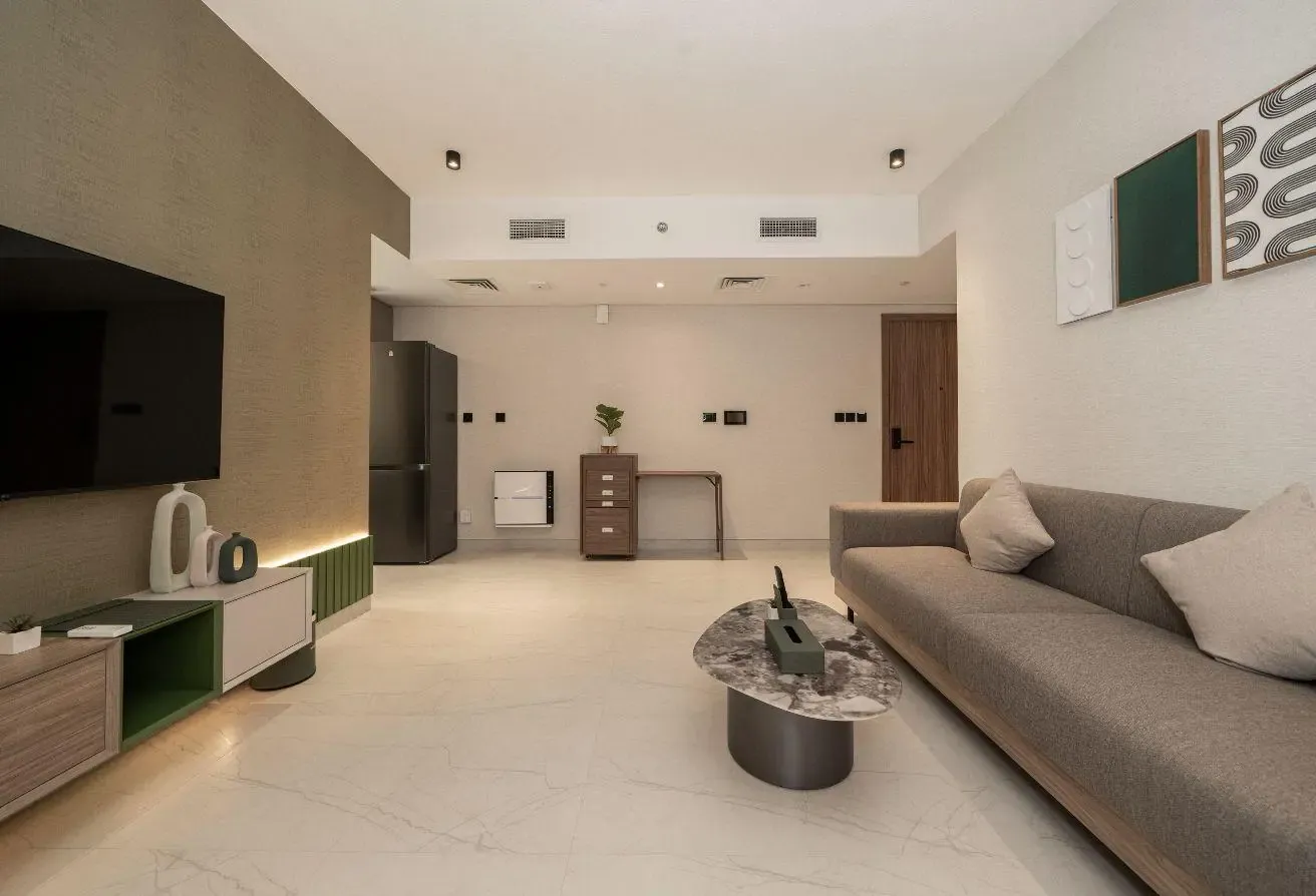Executive 2-bedroom in Tranquil BILLS included