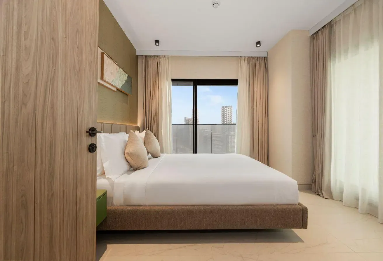 Executive 2-bedroom in Tranquil BILLS included