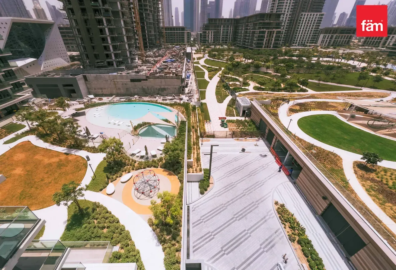 Spacious APT, Burj Khalifa View.