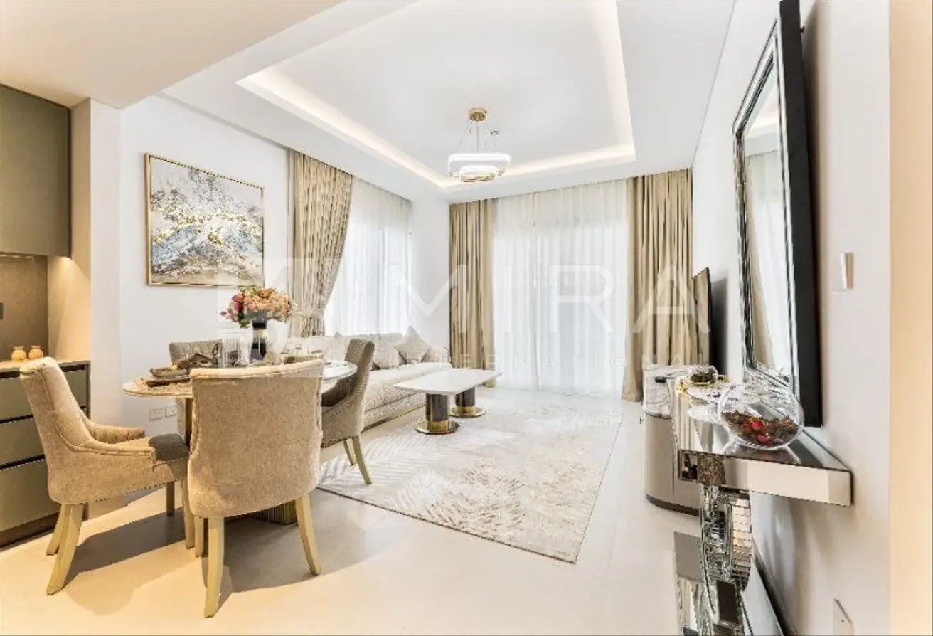 Fully Furnished | Luxury 1BR | Prime Location