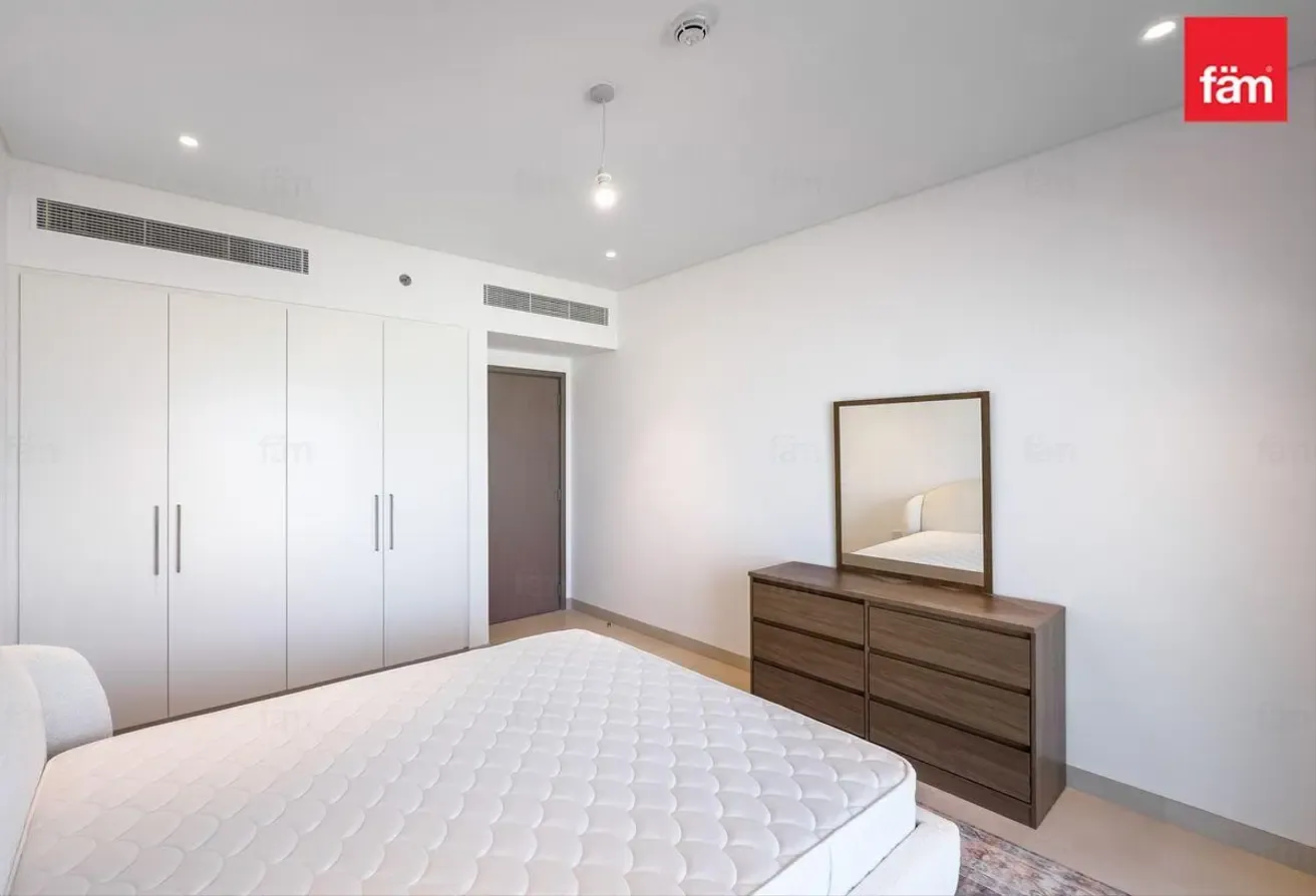 High Floor | Negotiable |  Fully Furnished