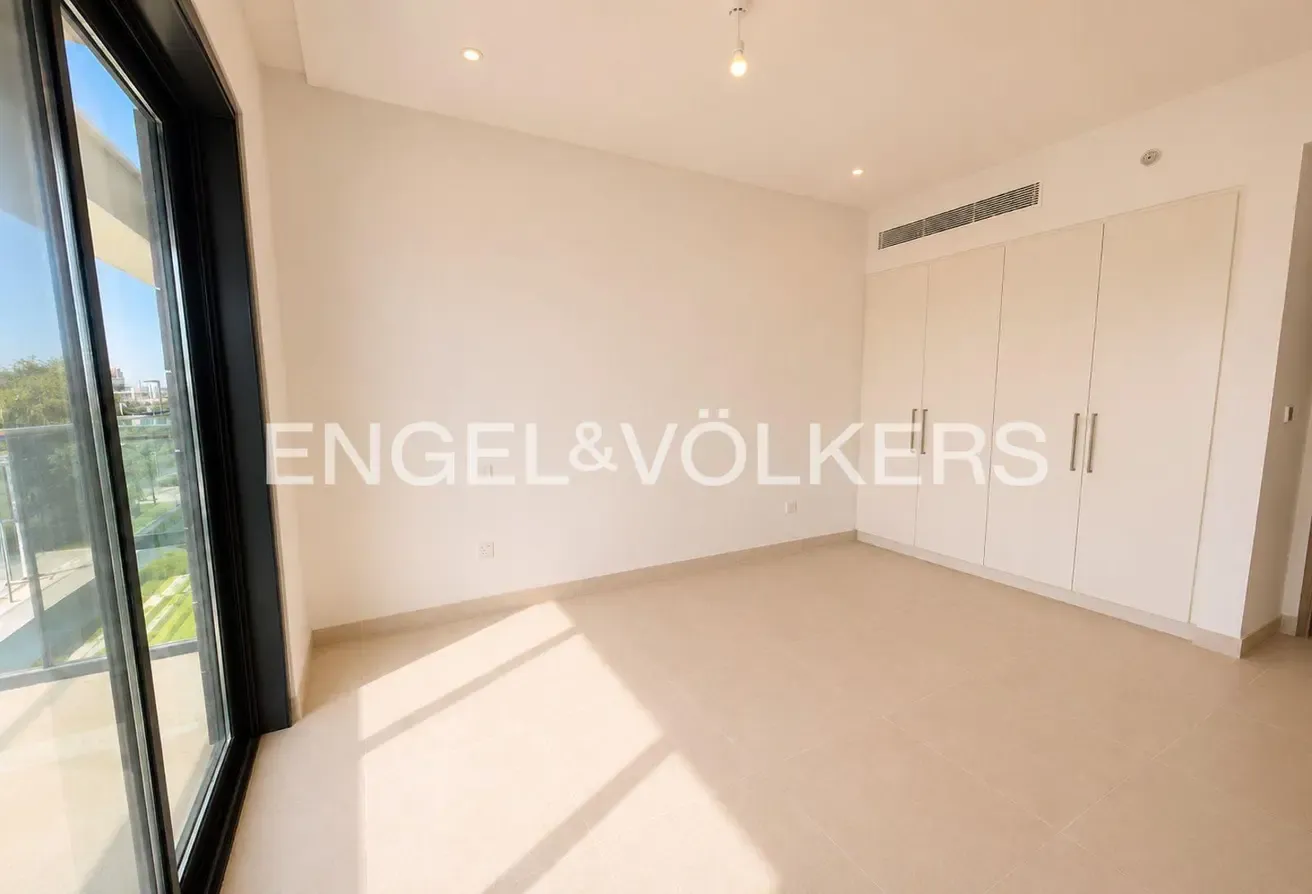 Rare 2-Balcony Layout | Direct Central Park Access