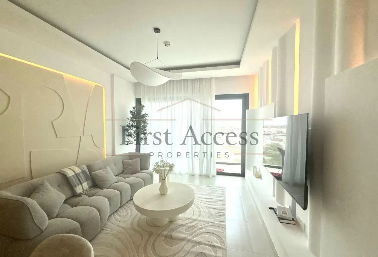 HIGH END | FULLY FURNISHED | READY TO MOVE