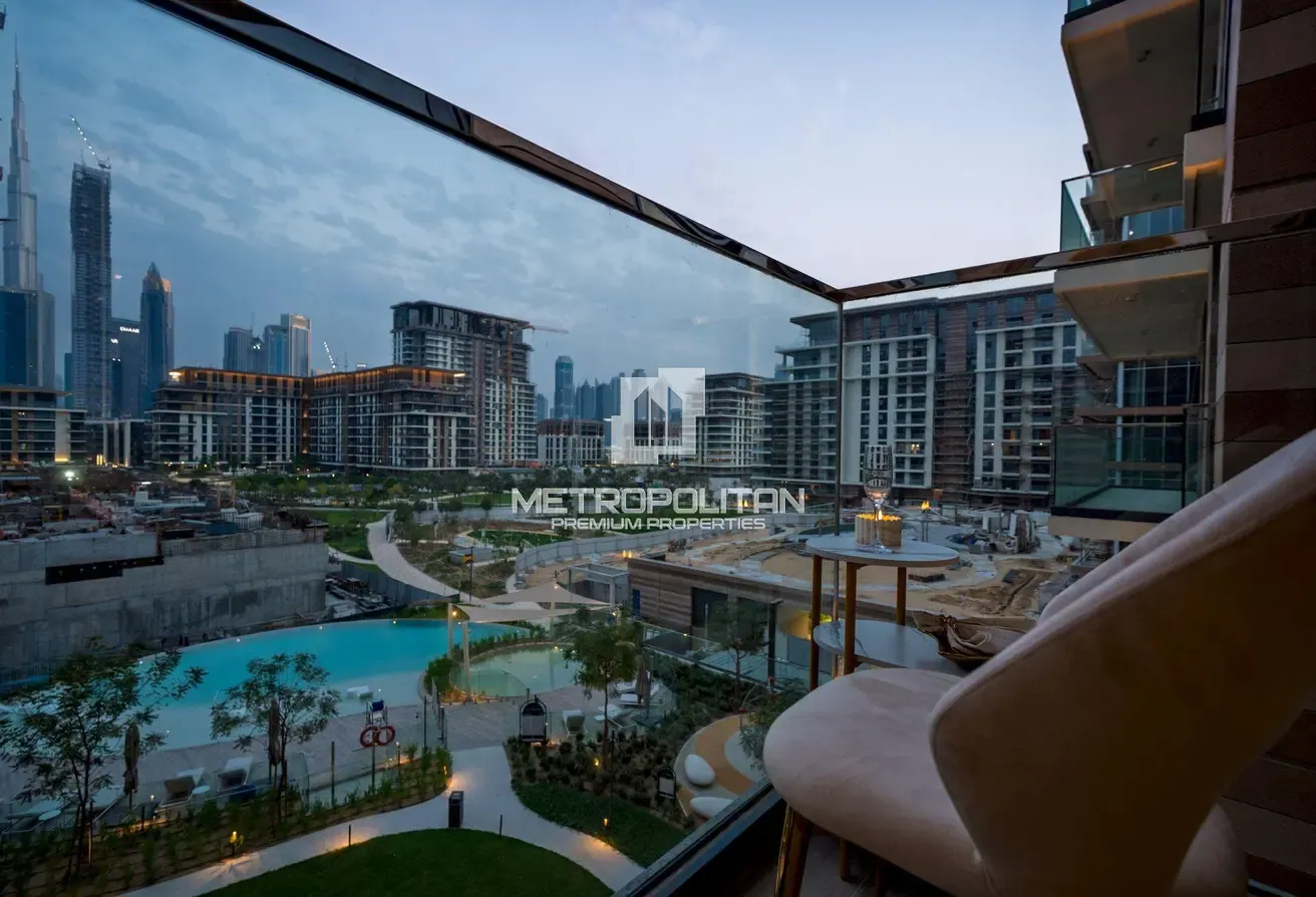 Luxury 2BR | Burj Khalifa View | City Walk