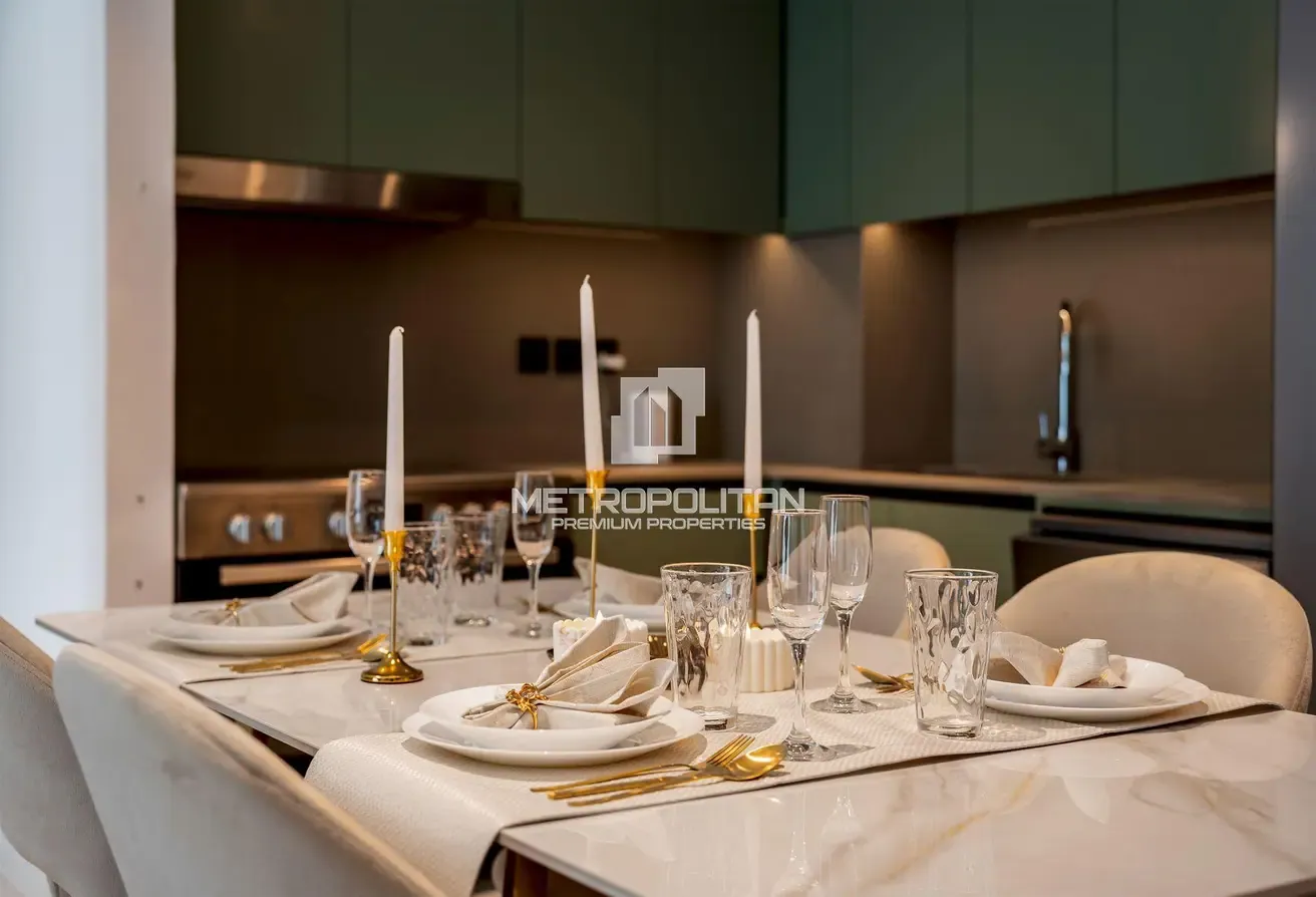 Luxury 2BR | Burj Khalifa View | City Walk