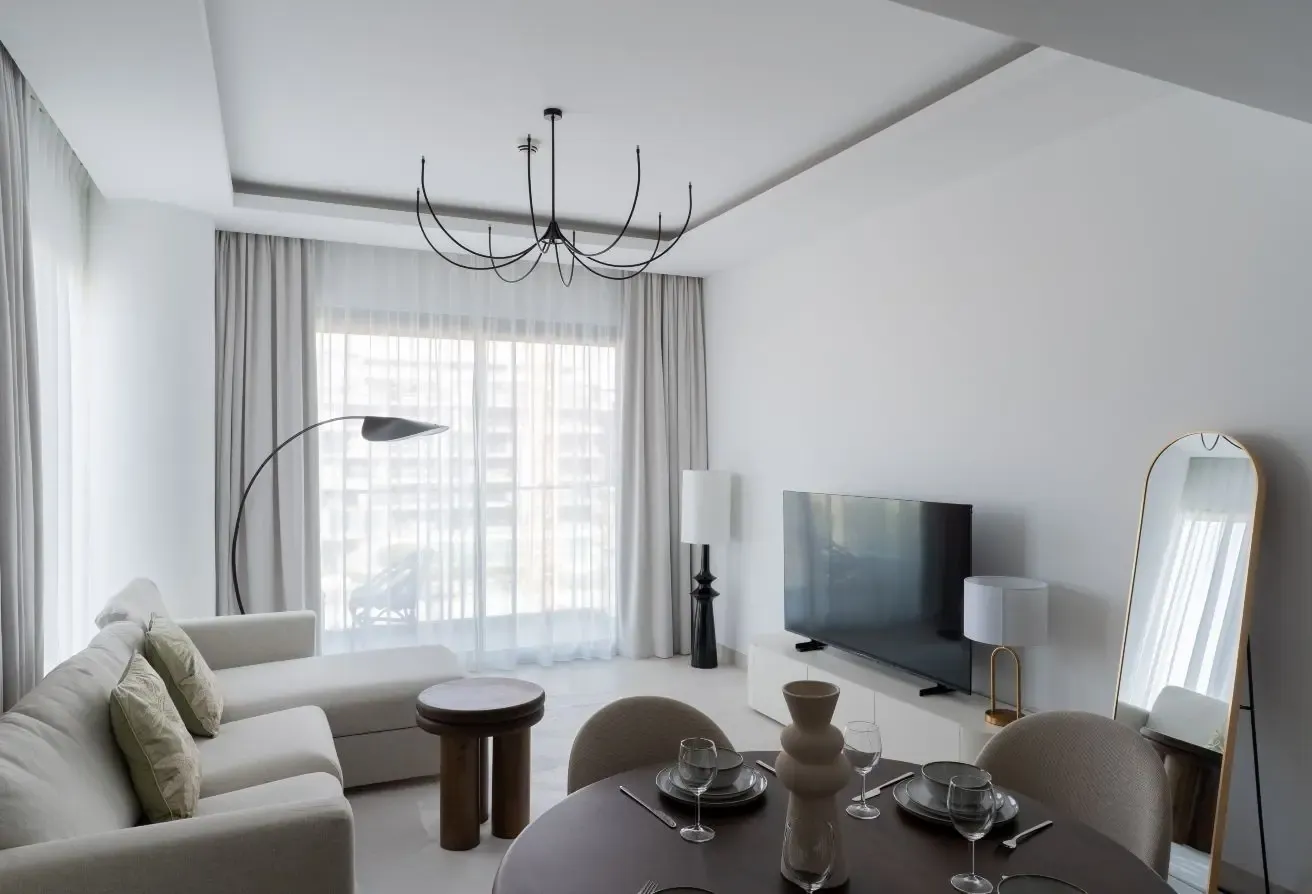 Fully furnished 1 Bedroom | Prime location