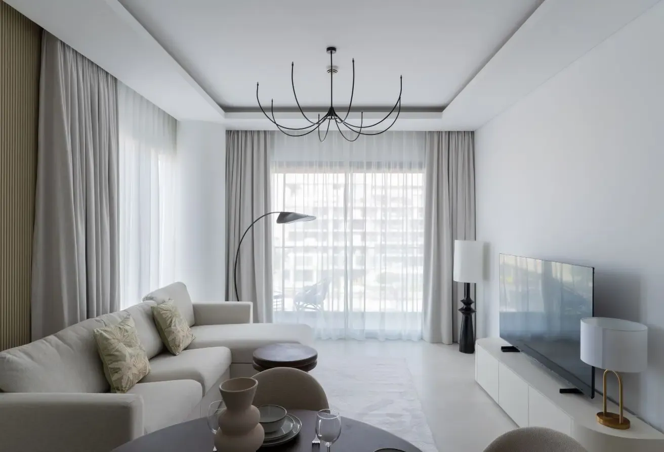 Fully furnished 1 Bedroom | Prime location