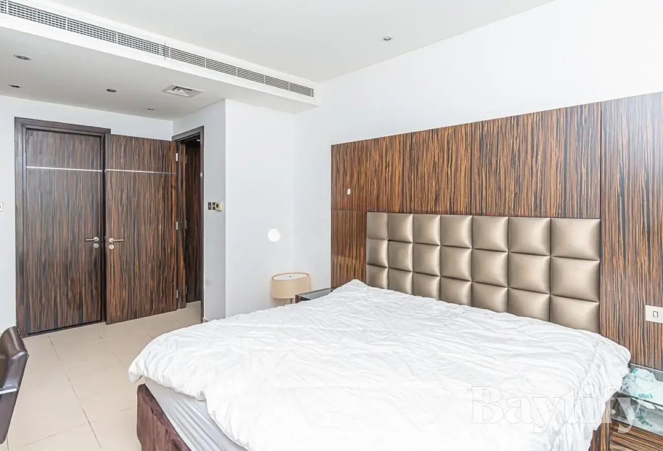 FULLY FURNISHED | SPACIOUS | PRIME JLT LOCATION