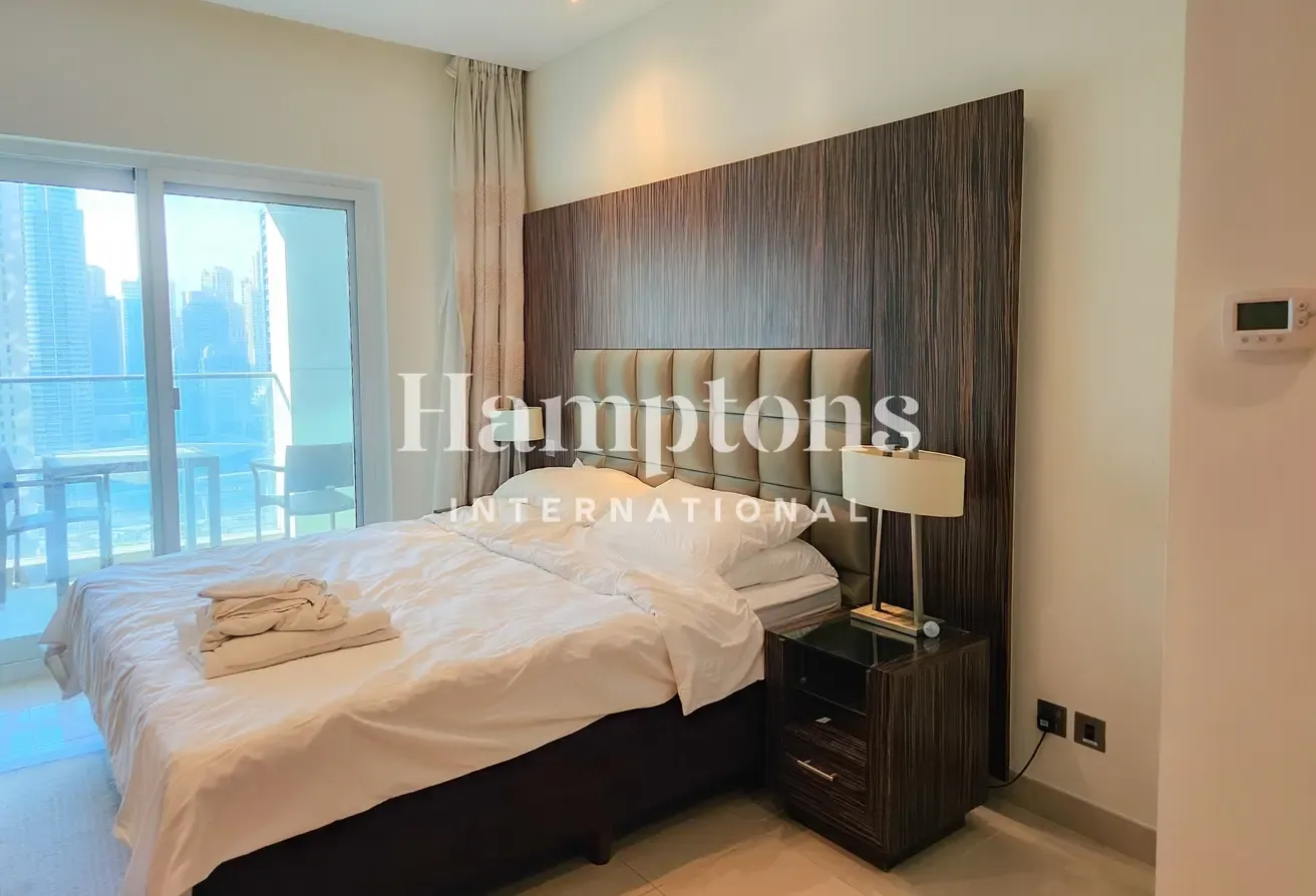 Lake View | High Floor | Vacant