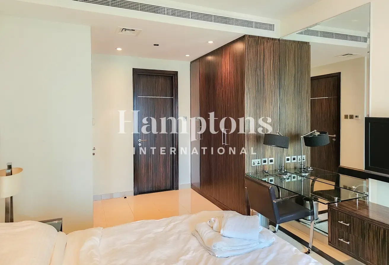 Lake View | High Floor | Vacant